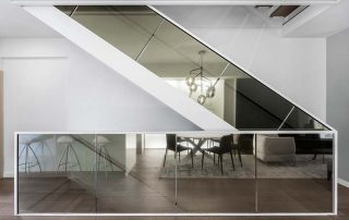 YUL Escalier côté